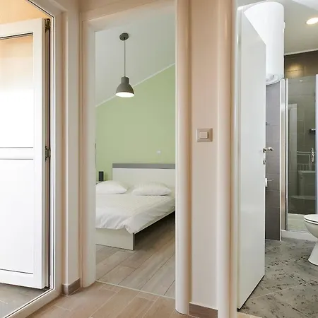 Dvori Apartment *