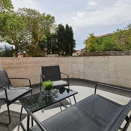 Apartamento Dvori Bašanija